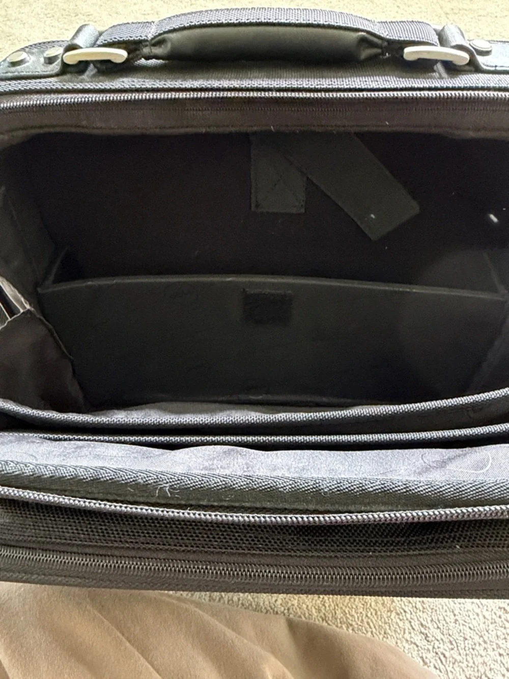 Dell Black Laptop Messenger Bag with Shoulder Strap